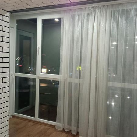 35 Проспект Миру Apartment Krivoy Rog Bagian luar foto