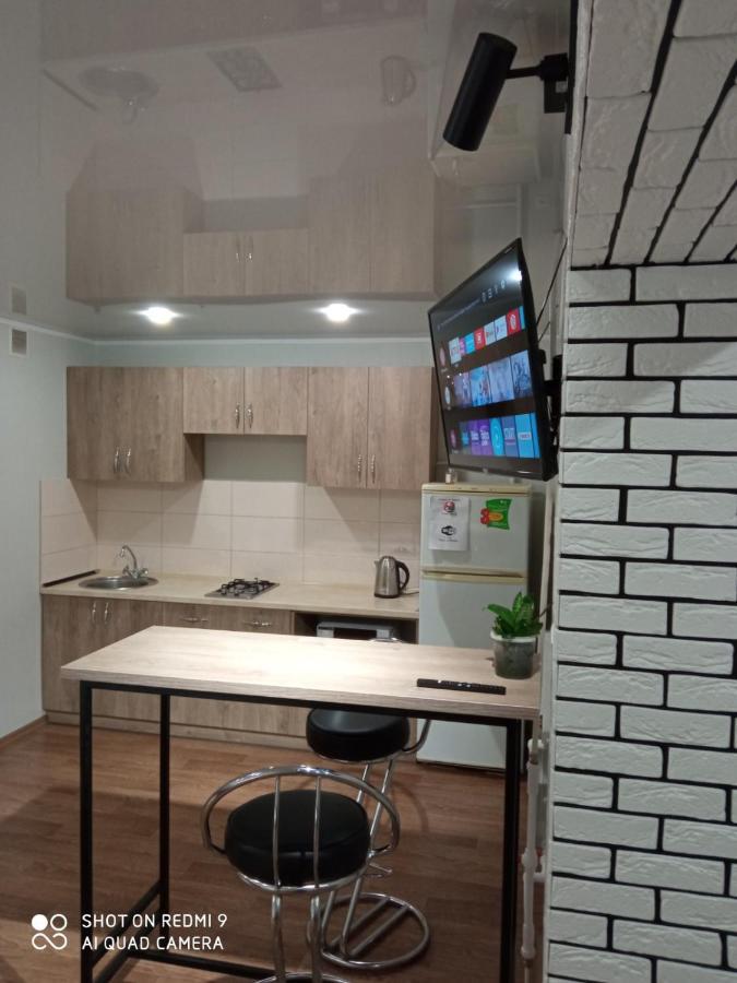 35 Проспект Миру Apartment Krivoy Rog Bagian luar foto